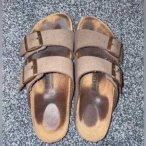 Women’s Birkenstocks arizona sandal brown